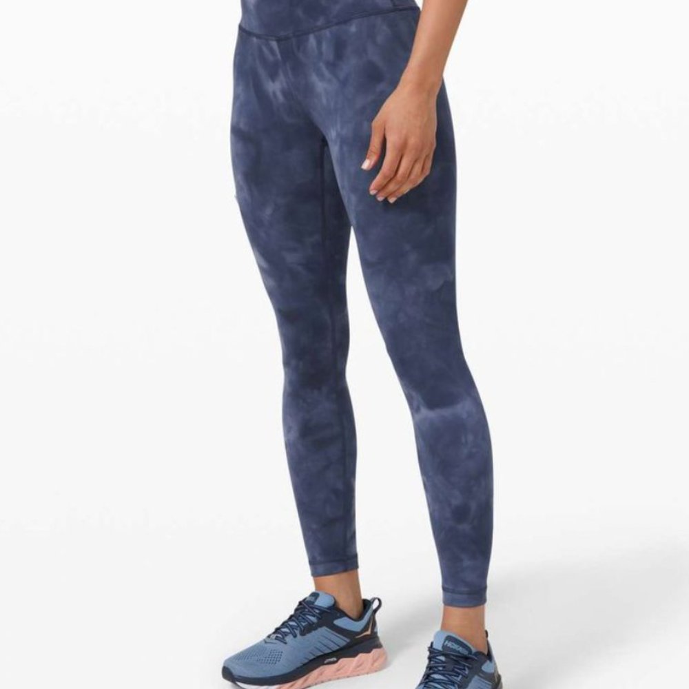 LULULEMON leggings navy DIAMOND DYE TIE DYE SIZE 4 ALIGN HIGH RISE